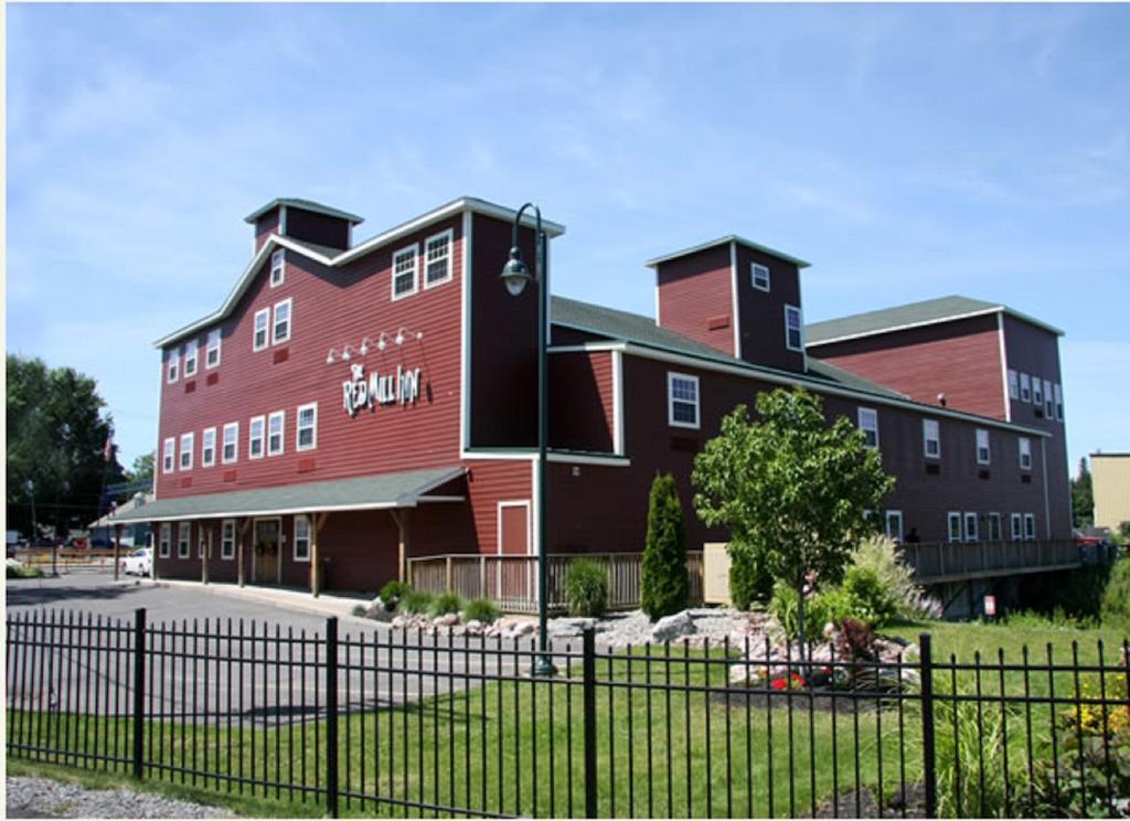 The Red Mill Inn Baldwinsville Exterior foto